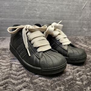 Adidas Superstar Shoes Boys Size 2.5 Black Leather Shell Toe Classic 676603 Rare